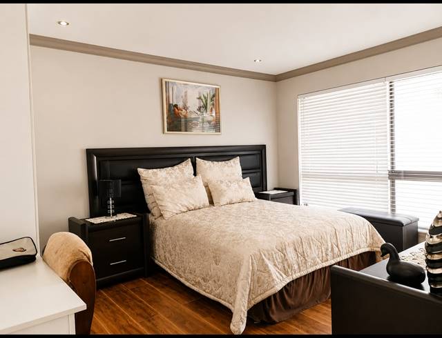 3 BEDROOM HOUSE FOR SALE IN REEBOK